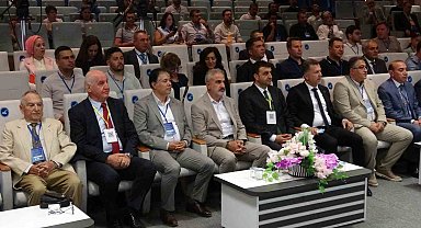 Van YYÜ'de '6. Ulusal Mühendislik Jeolojisi ve Jeoteknik Sempozyumu' başladı