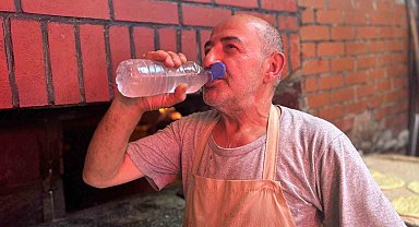 Van'da fırıncılar 300 derece sıcaklıkla mücadele ediyor