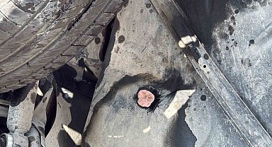 Yakıt deposundaki sızıntıyı sakızla durdurdular