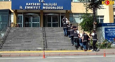Yapay zekalı sınav sahteciliğine 6 ilde operasyon: 20 gözaltı