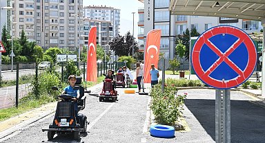 Yeşilyurt Trafik Eğitim Parkı'nda 6 Bin 820 öğrenciye uygulamalı trafik eğitimi verildi