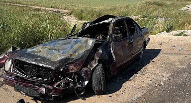Yozgat'ta devrilen otomobil yandı: 1 ölü, 3 yaralı