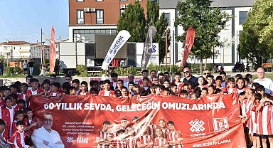100 bin forma kampanyasına Altıeylül'den anlamlı destek