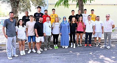 2026 YKS ÖZYES heyecanı Manisa Celal Bayar Üniversitesi'nde başladı