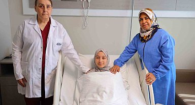 35 santimetrelik kist, genç hastanın doğurganlığı korunarak çıkarıldı