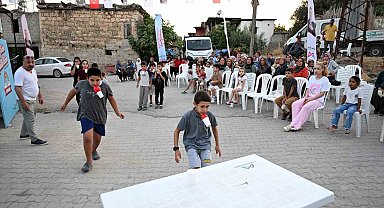 'Köy Bizim, Şenlik Bizim' coşkusu Tarsus'a taşındı