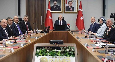 'Milli Dayanışma ve Toplumsal Bütünleşmenin Güçlendirilmesi' konulu güvenlik toplantısı başladı