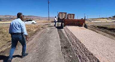 76 yıllık köy yolunda genişletme çalışması kurban kesilerek başladı
