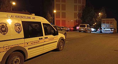 Adana'da bıçaklı kavga: 1 yaralı
