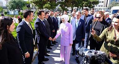 Aile ve Sosyal Hizmetler Bakanı Göktaş Van'da