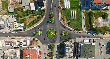Alanya Mahmutlar Mahallesi'nde sıcak asfalt çalışmaları ilerliyor