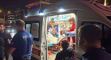 Alanya'da çatıya çıkan adamı polis ikna etti