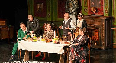 Aliağa Sanat Günleri, 'Karanlıkta Kumpas'ı ağırladı