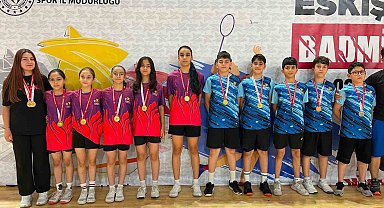ANALİG Badminton'da Kayseri'den çifte zafer