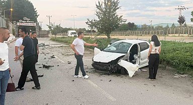 Ankara'da kontrolden çıkan otomobil takla attı: 2 yaralı