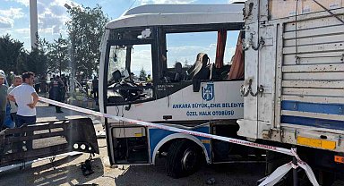 Ankara'da midibüs ile kamyon çarpıştı: 1 ölü, 16 yaralı