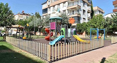 Anne istedi, çocuk parkının çevresi güvenli çitle çevrildi