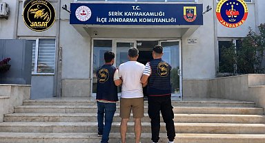 Antalya'da JASAT son 1 ayda bin 331 aranan kişiyi yakaladı