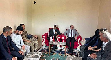 Arpaçay Kaymakamı Güvenç, Kıbrıs Gazisi Şimşir'i evinde ziyaret etti