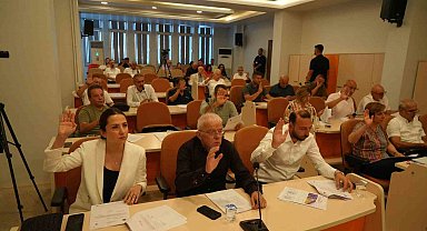 Atakum'da 265 milyon TL'lik personel maaşı teminat mektubu maddesi komisyona havale edildi