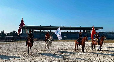 Atlı Okçuluk Türkiye Şampiyonası Yarı Finali'nde Balıkesir rüzgarı esti