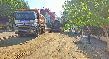 Aydın Büyükşehir'den 17 ilçede eş zamanlı yol seferberliği
