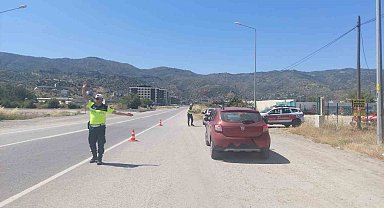 Aydın'da ÇEMBER-135 operasyonu: Aranan 38 şahıs yakalandı
