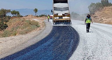 Aydın'ın 17 ilçesinde yol çalışmaları sürüyor