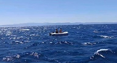 Ayvalık açıklarında sürüklenen 2 kişi Sahil Güvenlik tarafından kurtarıldı