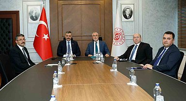 Bakan Çiftçi: " 81 ilimizin valiliklerine toplam 30 bin kontenjan tahsis edilecek"
