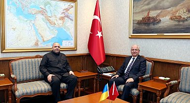 Bakan Güler, Ukrayna Dış İstihbarat Servisi Başkanı Umerov ile görüştü