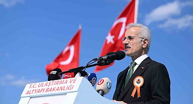 Bakan Uraloğlu: "Antalya-Alanya Otoyolu'nun tamamlanmasıyla mevcut güzergâhta 2,5 saat süren seyahat süresi 36 dakikaya düşecek"