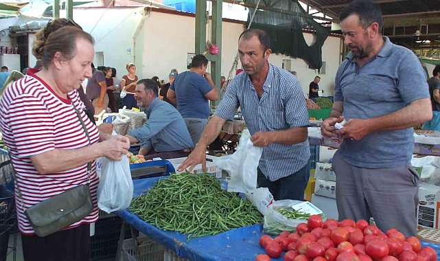 Balıkesir Burhaniye de organik ürünler pazarı kuruldu