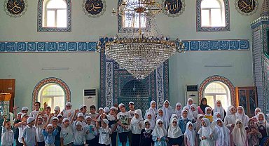 Başaran Mahallesi'nde Yaz Kur'an Kursu coşkulu programla sona erdi