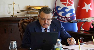 Başkan Genç Mısır televizyonuna Trabzon'u anlattı