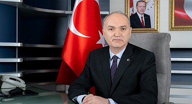 Başkan Özlü "17 Ağustos 1999'u hiçbir zaman unutmayacağız"