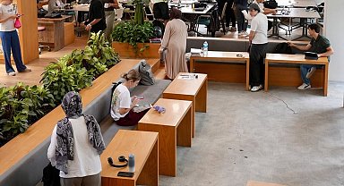 Başkan Özlü'nün kütüphane projesi hedefine ulaştı