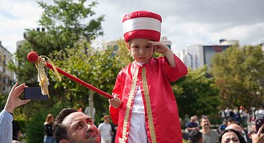 Başkentte 30 Ağustos Zafer Bayramı nedeniyle geçit töreni düzenlendi