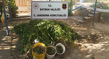 Batman'da kaçakçılık operasyonlarında çok sayıda kaçak ürün ele geçirildi