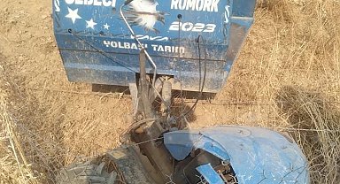 Baykan'da devrilen patpatın sürücüsü yaralandı
