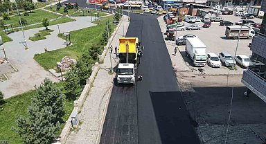Belediye ekiplerinin asfalt çalışmaları drone ile havadan görüntülendi
