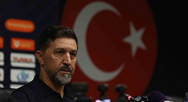 Besnik Hasi: "İlk 25 dakikada oyunu kaybettik"