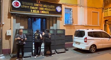 Beyoğlu'nda bir şahsın cebinden telefon çalan şüpheli kısa sürede yakalandı