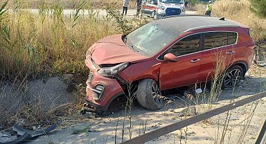 Bilecik'te otomobil bankete düştü: 4 yaralı