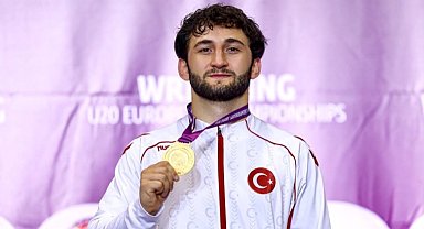 Bilecikli güreşçi dünya ikincisi oldu