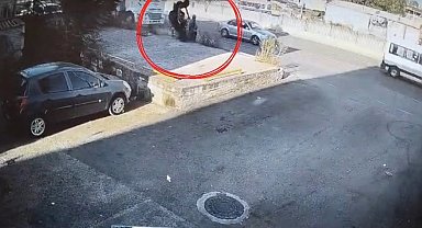 Bir adımla hayata tutundu, motosikletli duvara çarparak can verdi