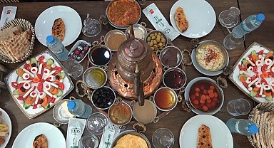 Bodrum'da kişi başı bin 500 TL olan kahvaltı fiyatı Kilis'te 300 lira