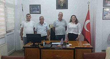 Burhaniye'de Sağlık Müdürü Akbey, Esnaf Odasını ziyaret etti