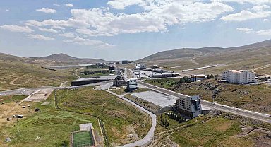 Büyükşehir'den Erciyes'te dört mevsim turizm hamlesi