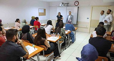 Büyükşehir'den memur adaylarına KPSS provası